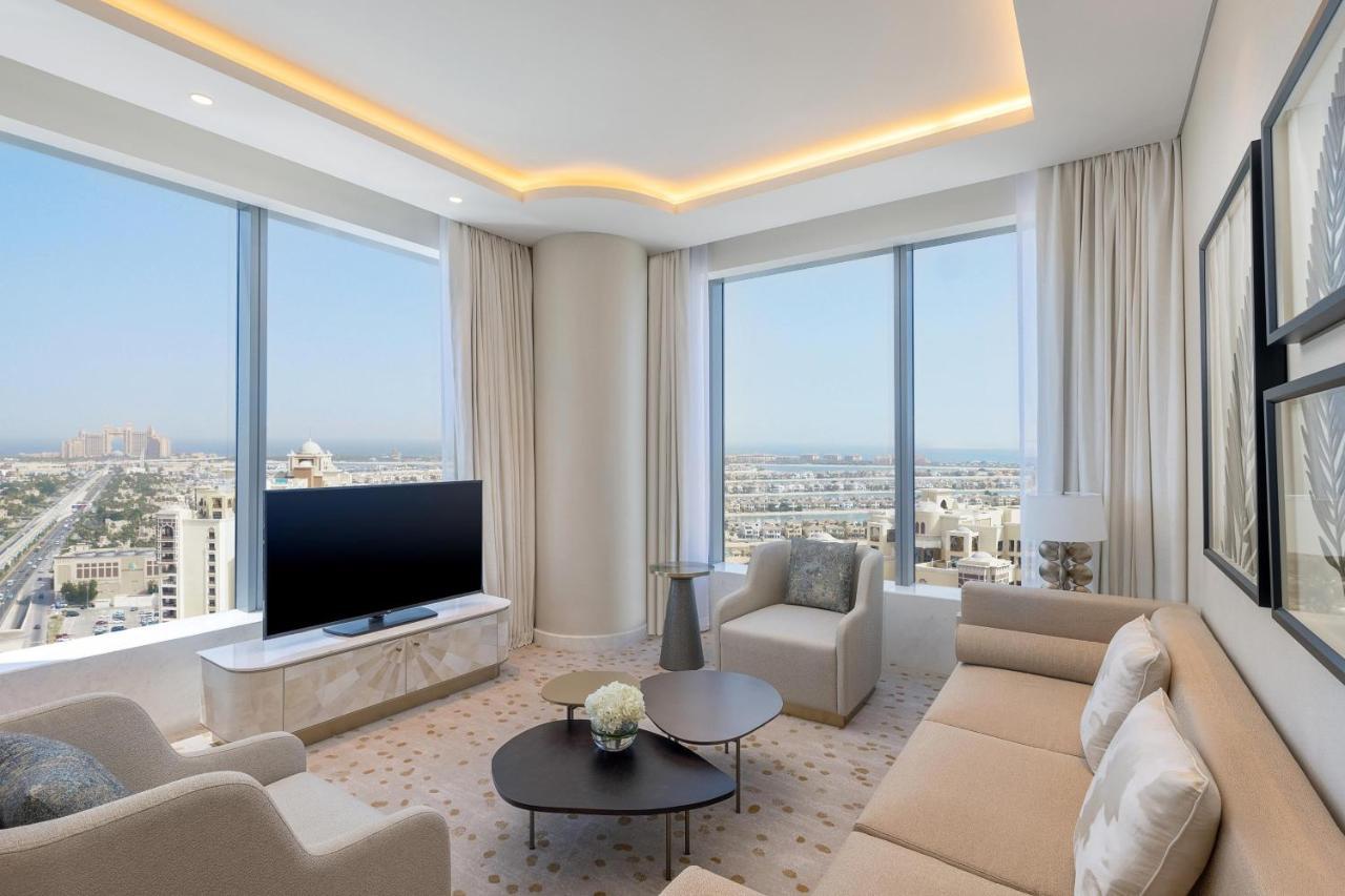 Suite Panoramica con Vista sull’Oceano, Accesso alla Spiaggia KYMA, Servizio Maggiordomo Signature St. Regis