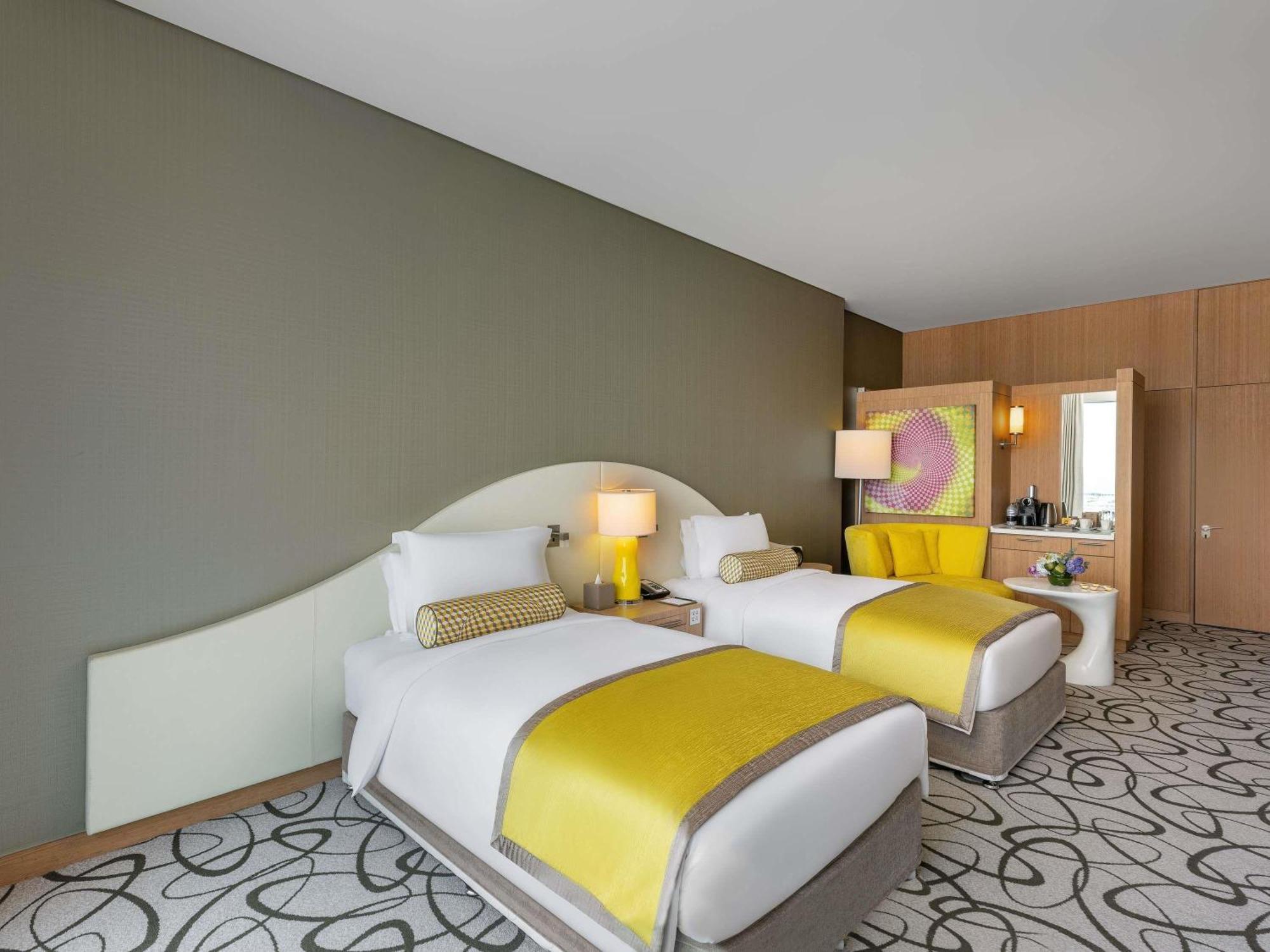 Luxury Twin Room