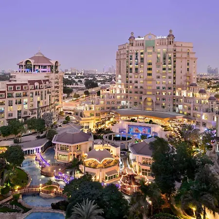Swissotel Al Murooj Dubai-3